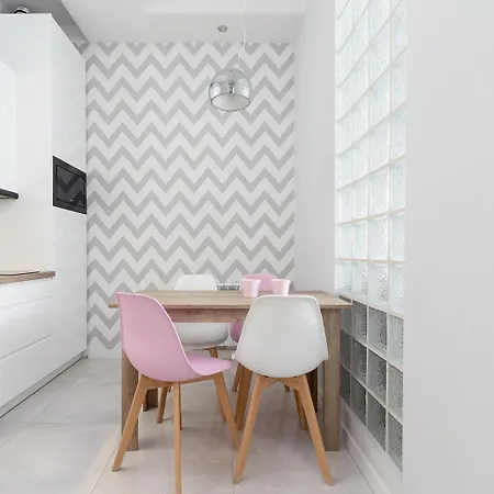 Rose Aura Stay - 2 Bedrooms - Kazimierz District-2