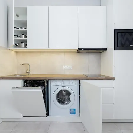 Rose Aura Stay - 2 Bedrooms - Kazimierz District-3